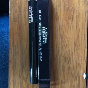 MAC prep and prime lip